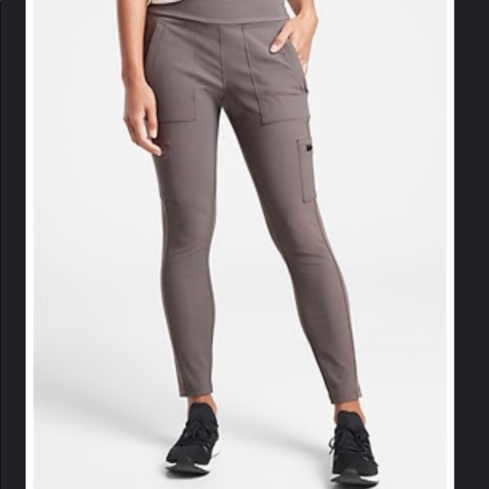 Athleta Headlands Hybrid Cargo Tights - Shale - 14 Hiking